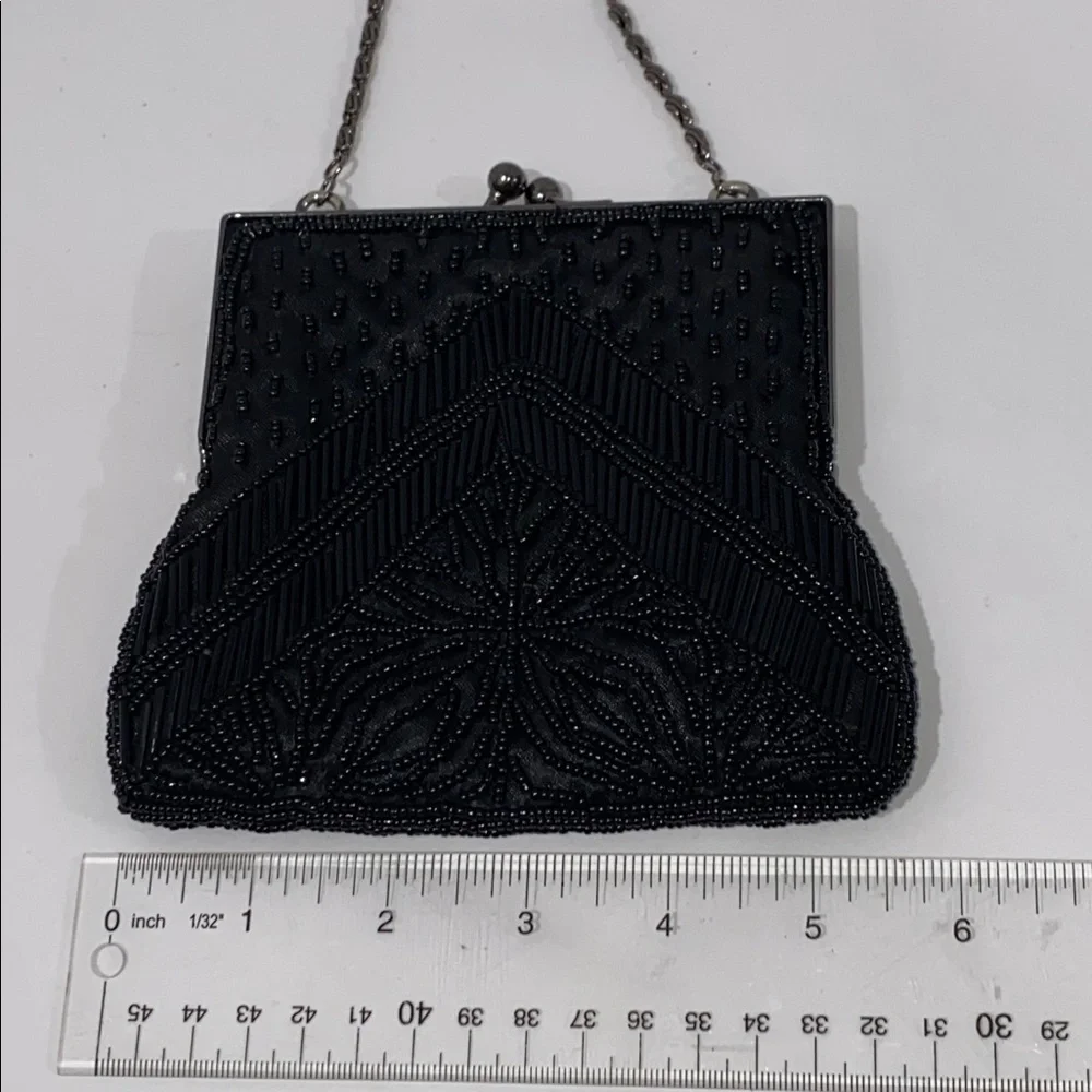 Gunne Sax Elegant Black Beaded Clutch With Chain Strap  And Kiss Closure
